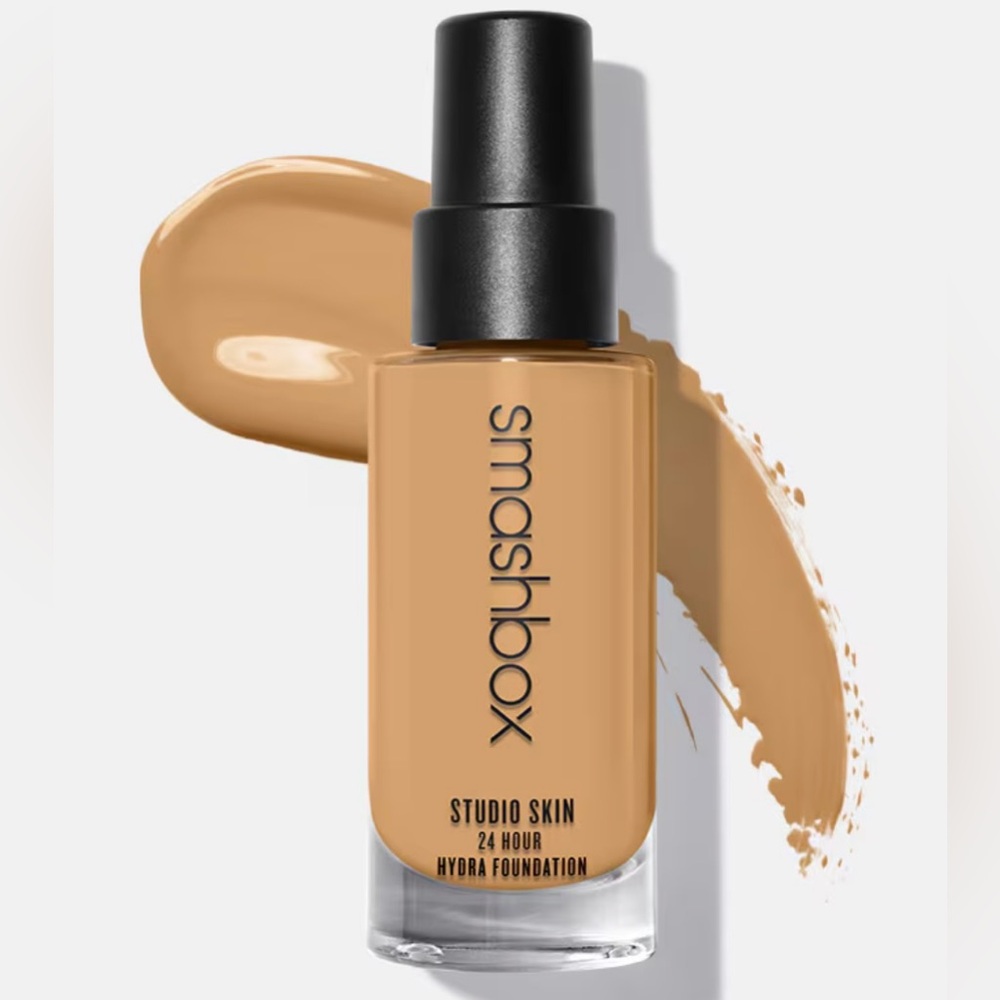 Smashbox--Studio Skin 24  Hour Wear Hydrating Foundation - 2.37 BRAND NEW IN BOX